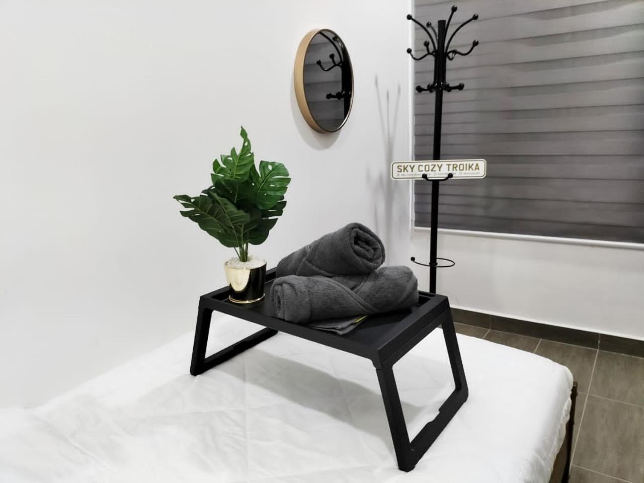 Sky Cozy Troika Residence, 1 Bedroom 4-6 Pax, 2 Bedrooms 6-8 Pax, Pool Vew, Sky & City View, Free Parking, Pool, Unlimited Wifi & Netflix Kota Bharu Eksteriør bilde